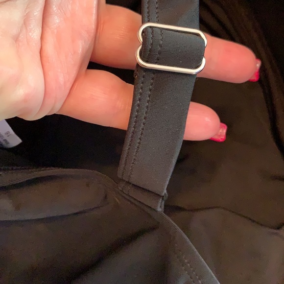 NWT Swim Top 🔥 - Picture 9 of 9